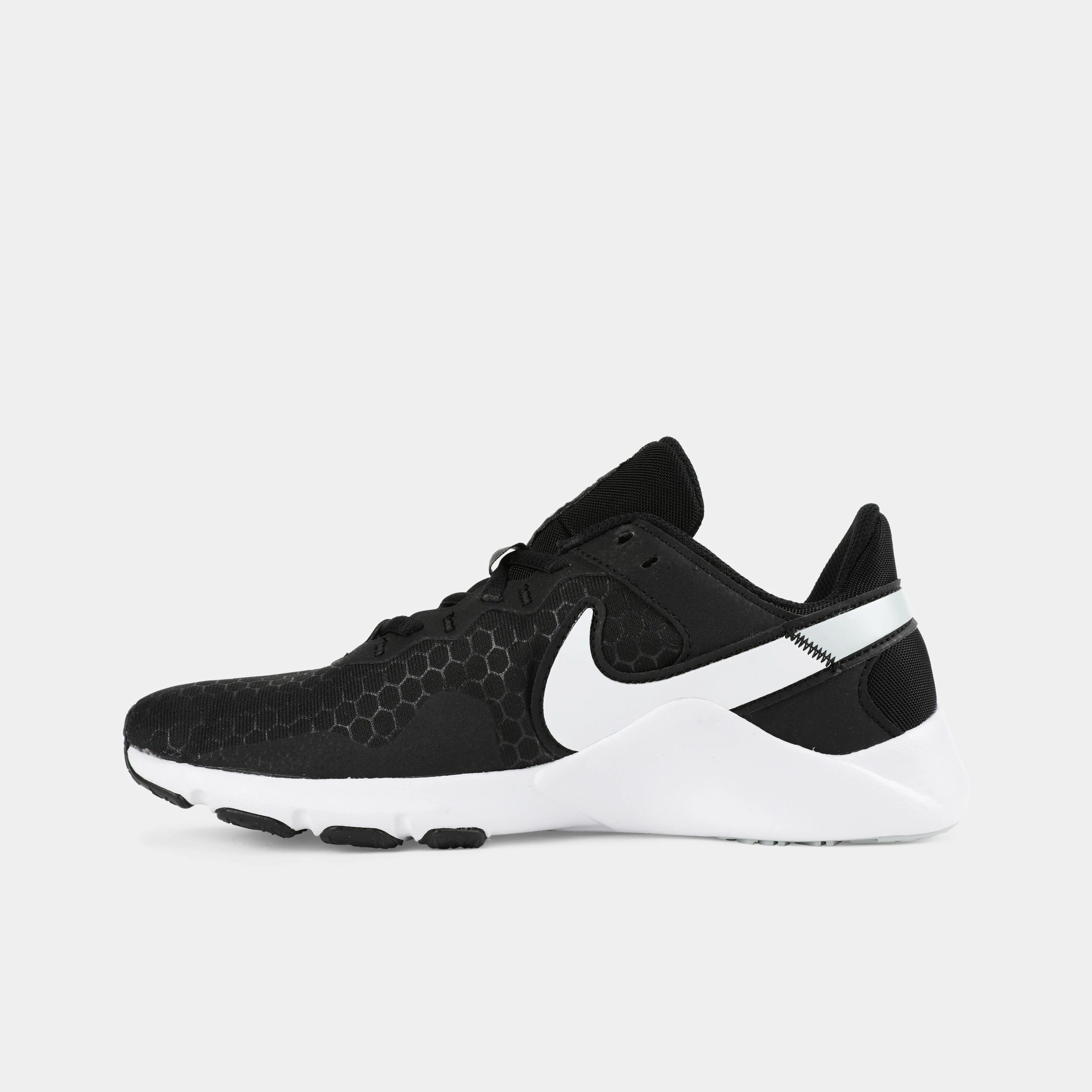 Nike Women's Legend Essential 2 Training Shoe 2 Nike Women's Legend Essential 2 Training Shoe - Image 2