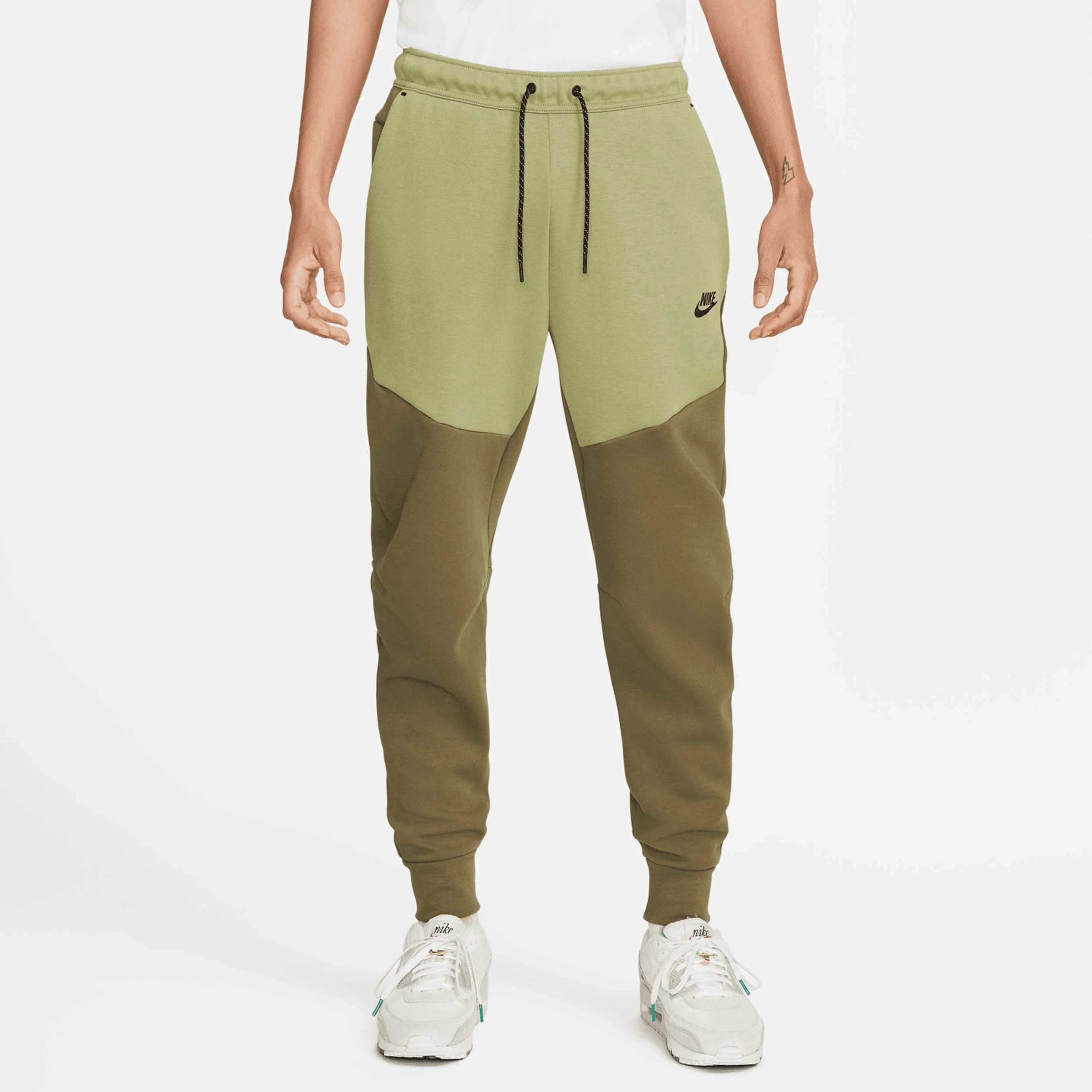 Nike Men's Sportswear Tech Fleece Jogger, Medium Olive 1 Nike Men's Sportswear Tech Fleece Jogger, Medium Olive