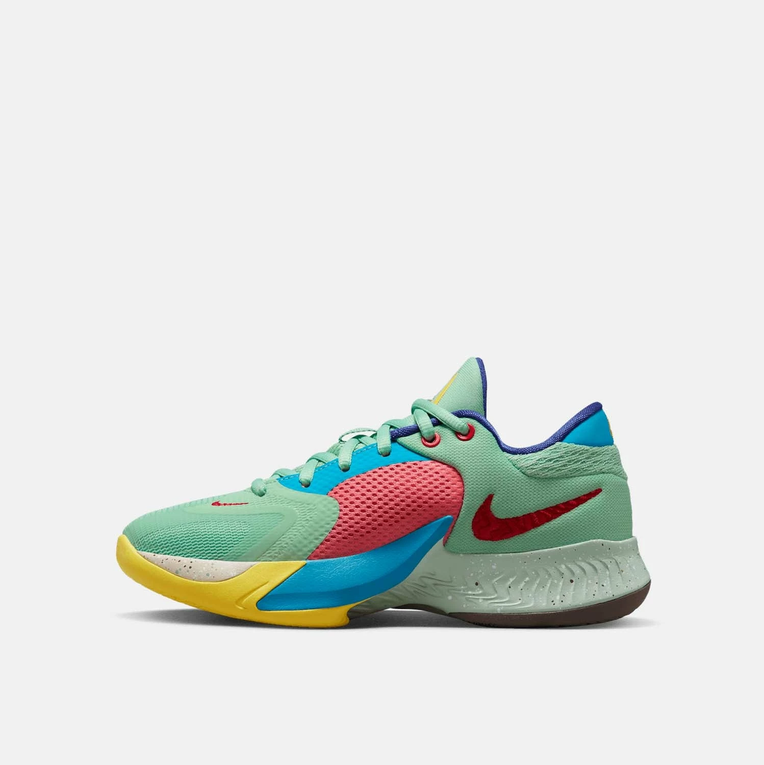 Nike Kids' Freak 4 SE Basketball Shoes, Enamel Green/University Red 2 Nike Kids' Freak 4 SE Basketball Shoes, Enamel Green/University Red - Image 2