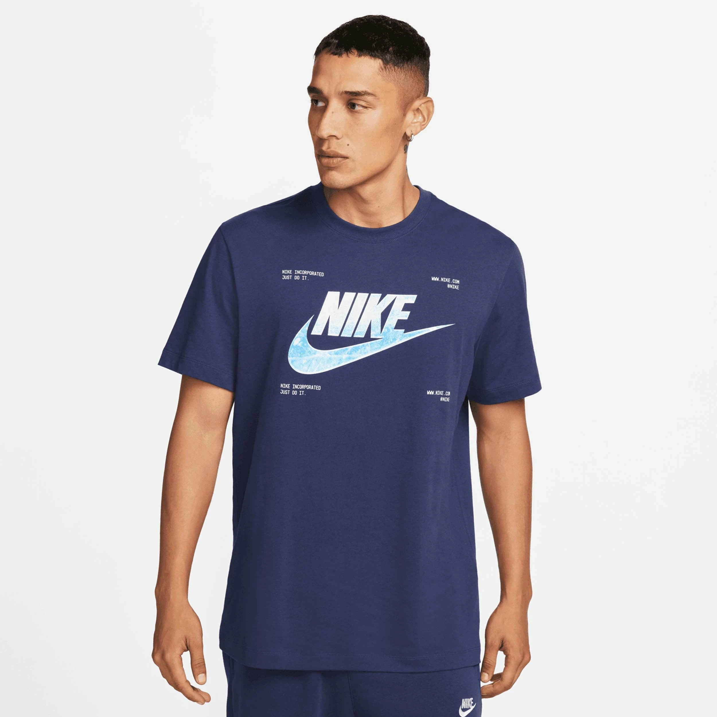 Nike Men's NSW Ice T-Shirt, Navy 1 Nike Men's NSW Ice T-Shirt, Navy